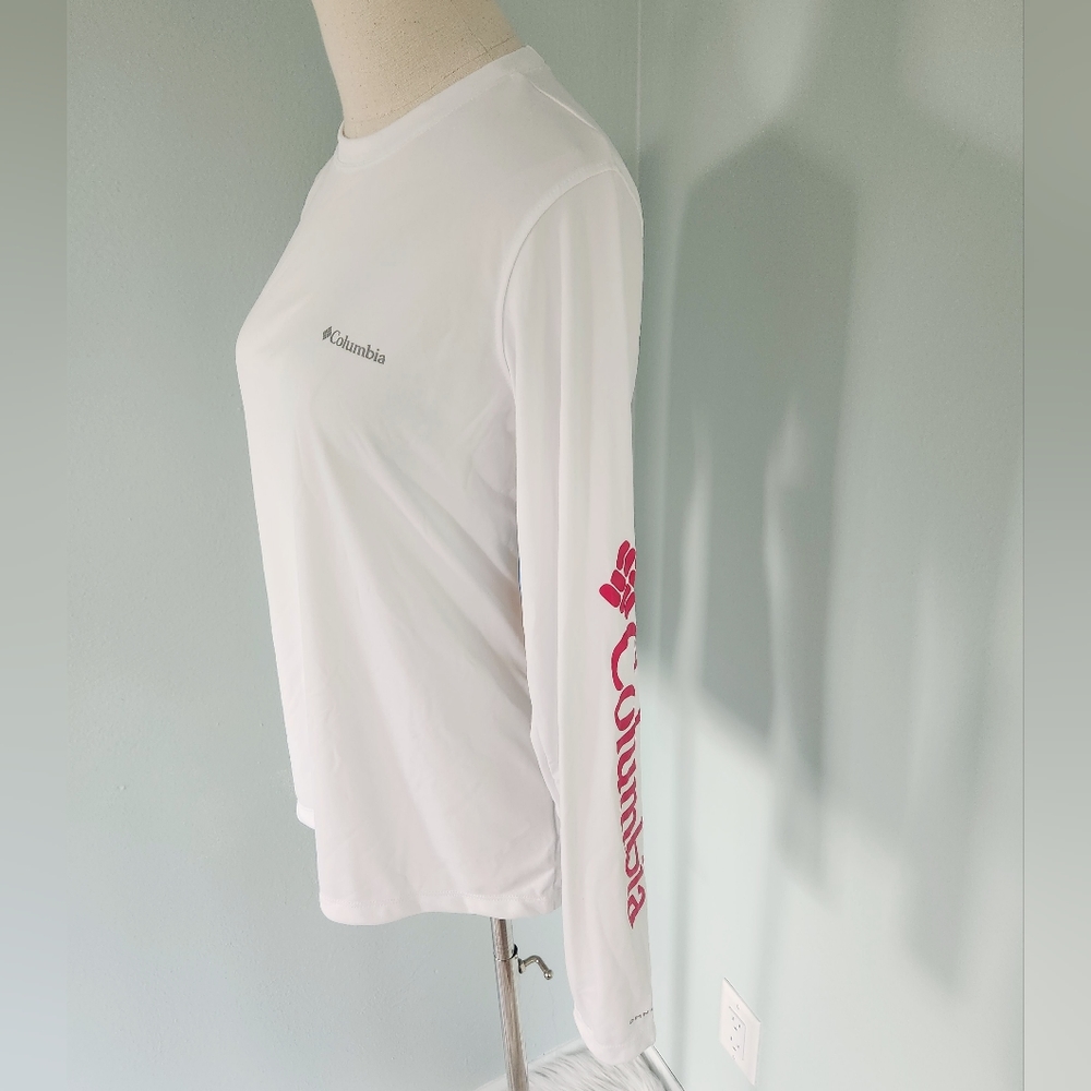 NWT Columbia Women's White/Pink Omni-Shade Long-Sleeve Shirt - Size Medium - Picture 2 of 9